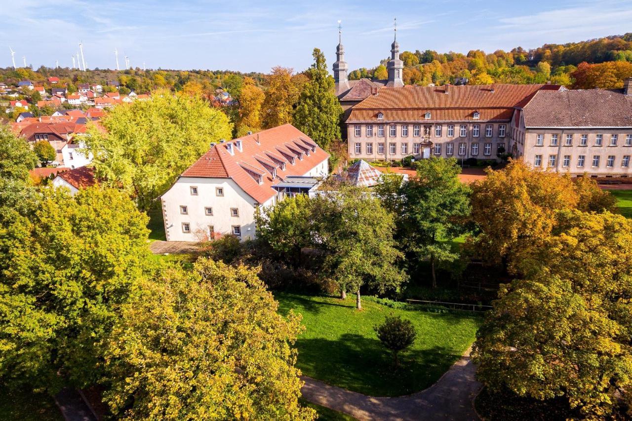 Wohlfuehlhotel Im Schlosspark - Self Checkin Willebadessen Esterno foto